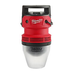 MILWAUKEE Vysokovýkonná závesná lampa