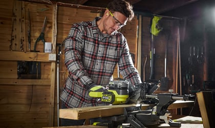 VIDEO RECENZIA: Ryobi aku pokosová píla 190 mm