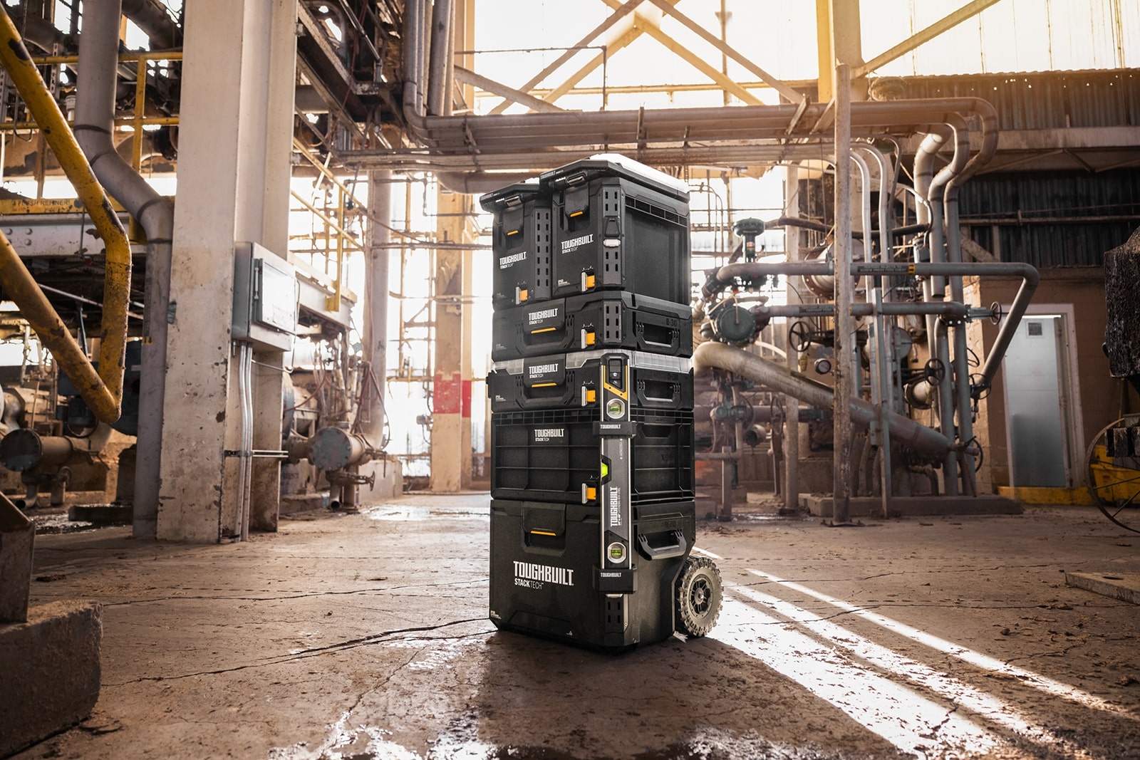 Set zložený z modulov ToughBUilt StackTech.
